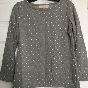 Cute polka dot style shirt!